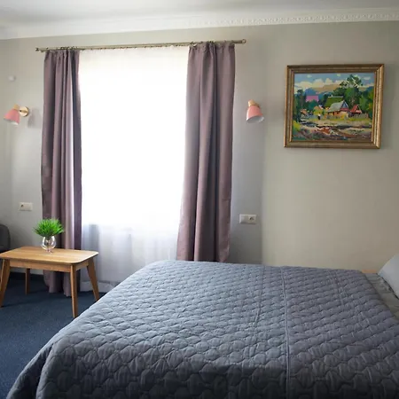 Дбайлива Ципа Bed & Breakfast Mizhhirya  Exterior photo